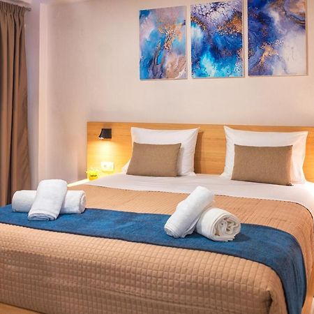 Nicole Rooms Palaiochora Exterior photo