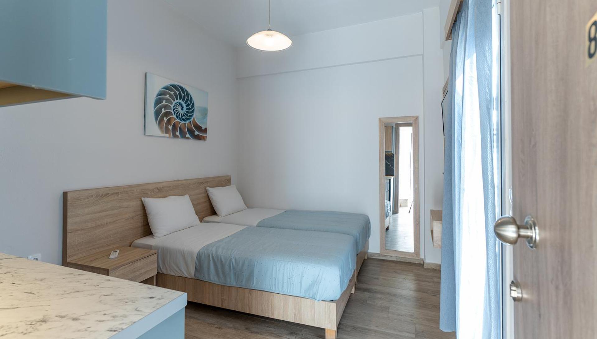 Nicole Rooms Palaiochora Exterior photo